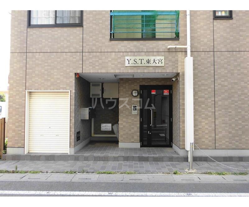 20/30 エントランス