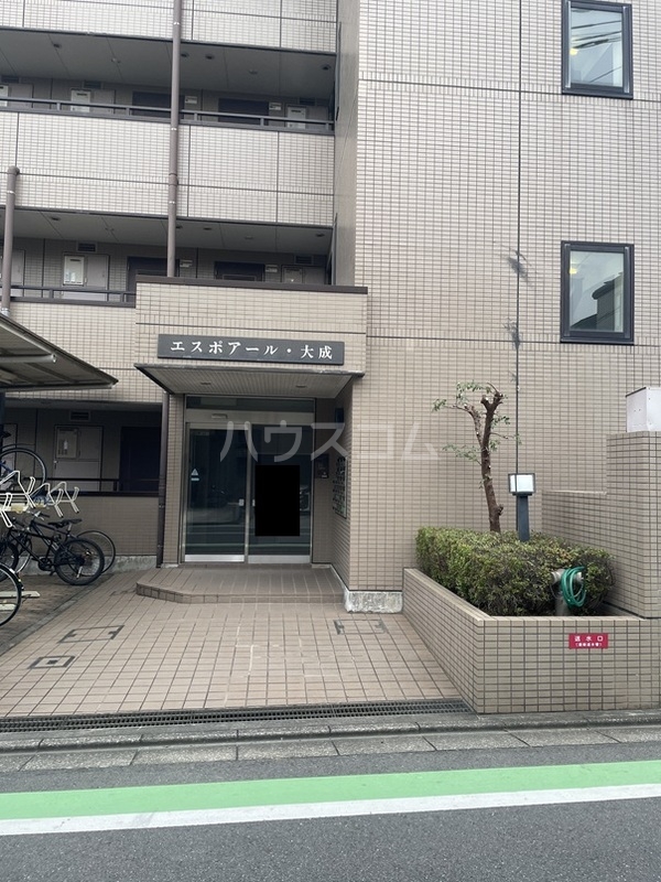 2/5 エントランス