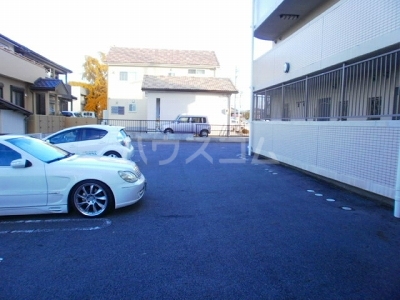 21/30 駐車場