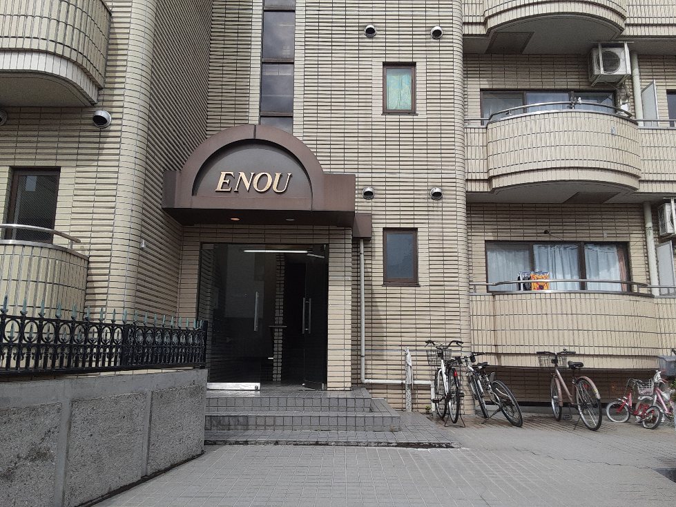 2/3 エントランス