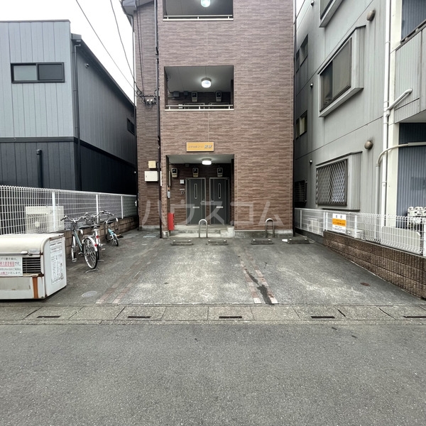 3/13 駐車場