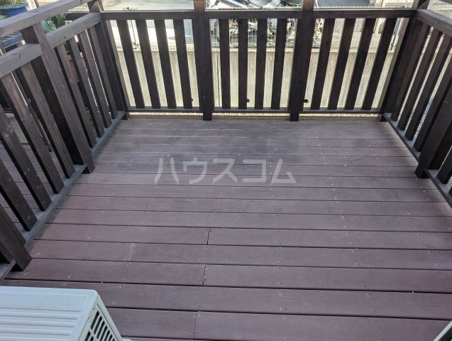 23/30 バルコニー