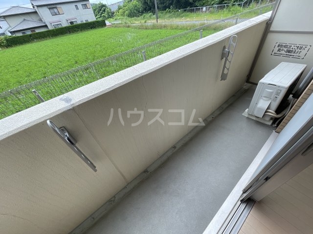 23/30 バルコニー