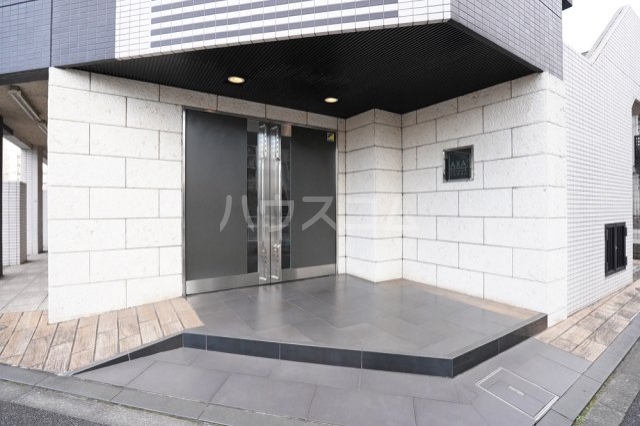 20/24 エントランス