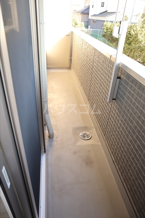 23/30 バルコニー