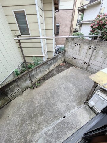 16/22 バルコニー