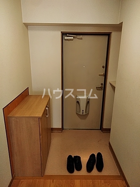 13/30 玄関