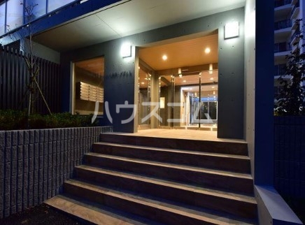 3/5 エントランス