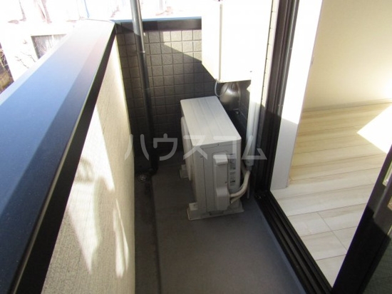 13/23 バルコニー