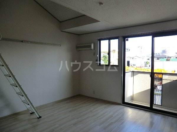 8/27 寝室