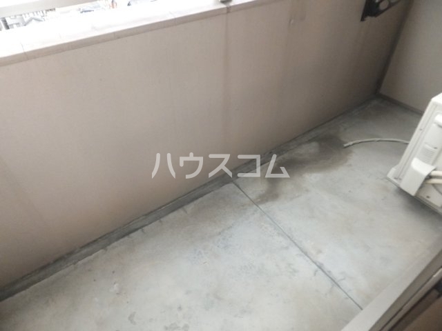 13/20 バルコニー