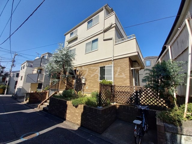 2/8 外観