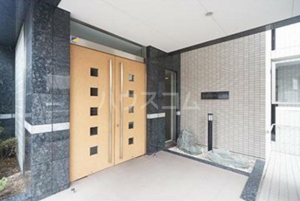 5/6 エントランス