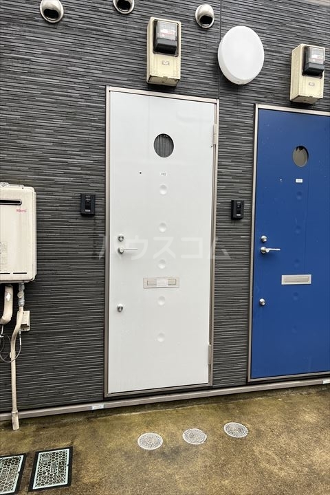 3/7 エントランス