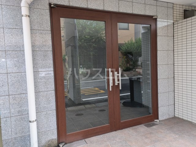 3/5 エントランス