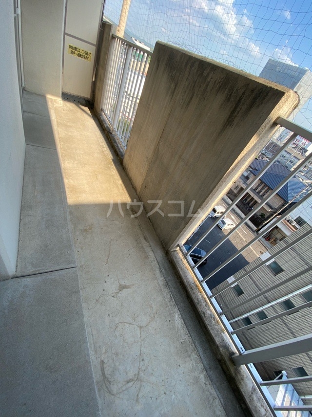 16/28 バルコニー