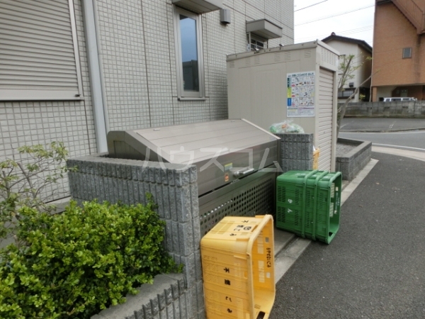 14/17 エントランス