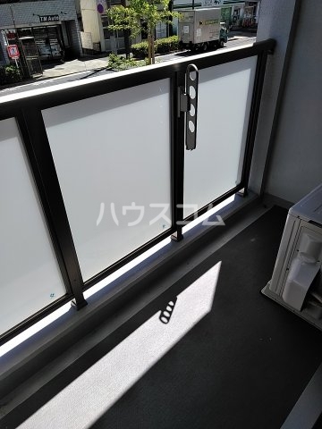 14/27 バルコニー