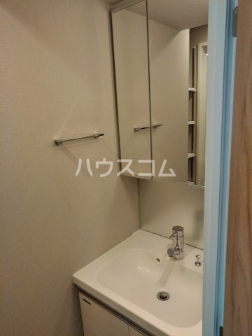 13/27 洗面