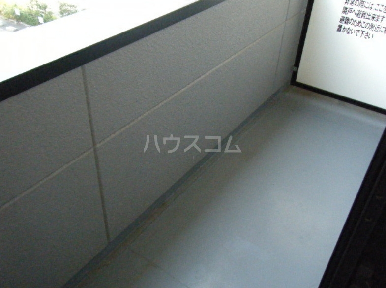 23/30 バルコニー