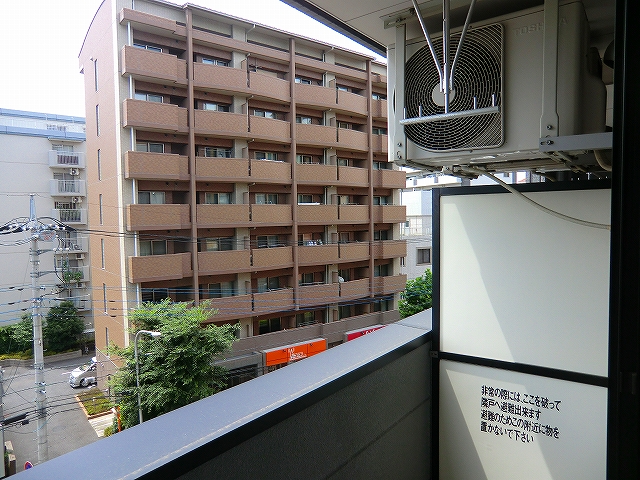 16/28 バルコニー