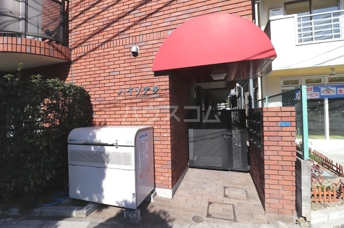 29/30 エントランス