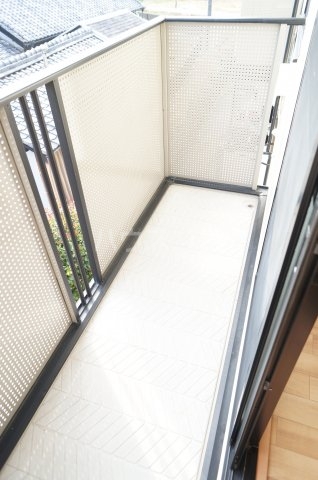 23/30 バルコニー