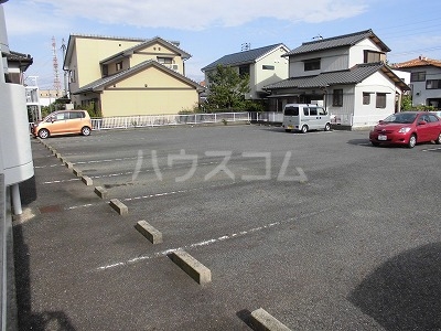 3/6 駐車場