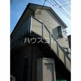 20/30 エントランス