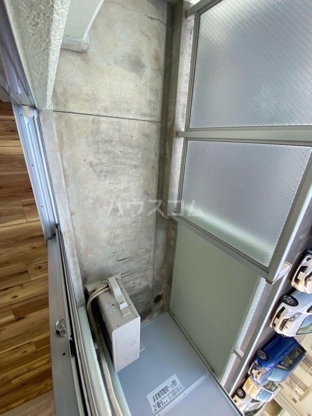 17/28 バルコニー