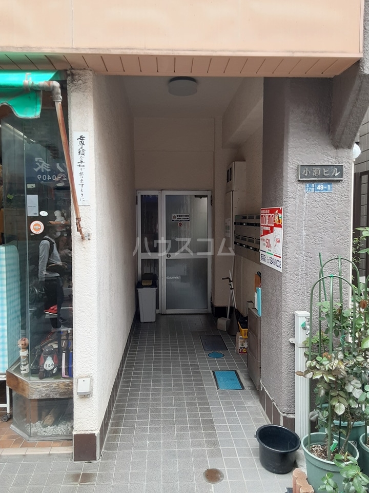 2/6 エントランス