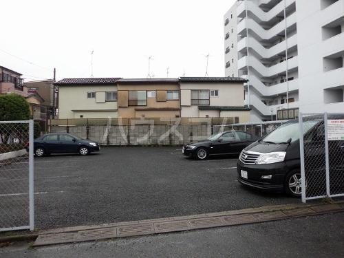 20/26 駐車場