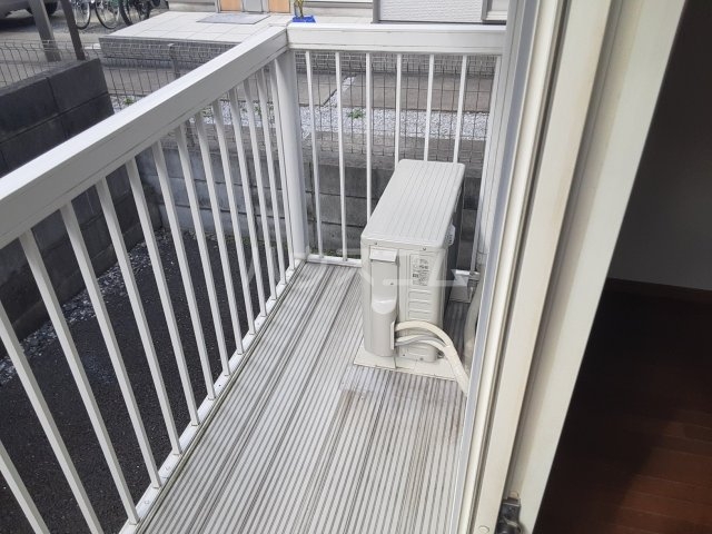 19/27 バルコニー