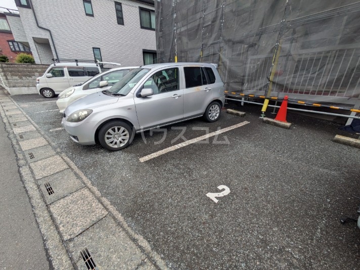 21/24 駐車場