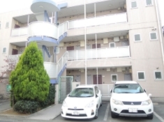 22/30 エントランス