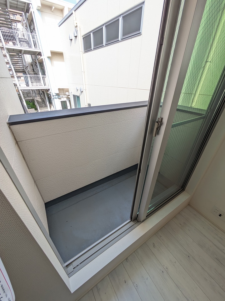 16/24 バルコニー