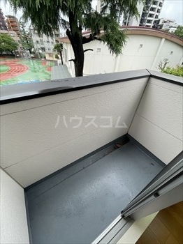 15/23 バルコニー