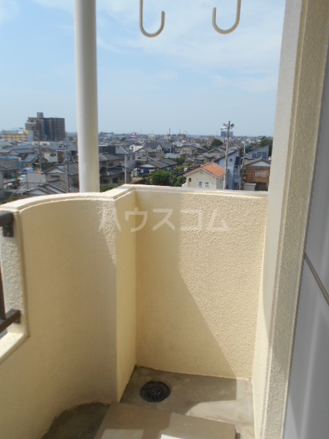 17/30 バルコニー