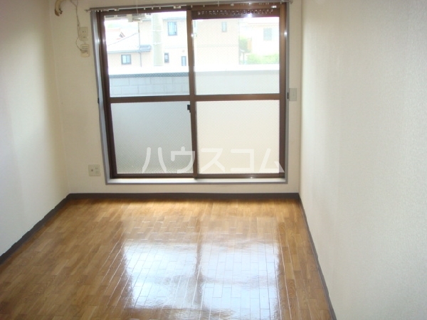 2/11 リビング/ダイニング