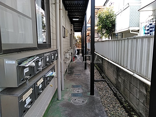 20/22 エントランス