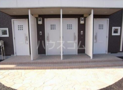 4/5 エントランス