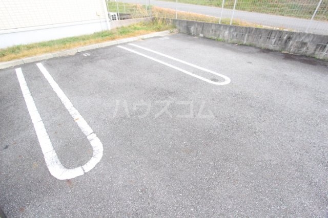 28/29 駐車場