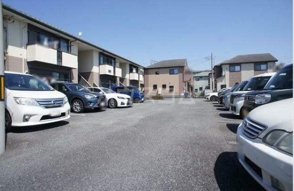 19/26 駐車場