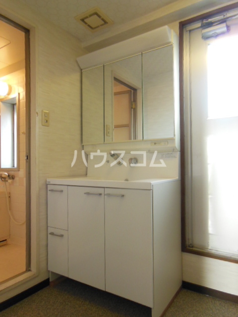 18/30 洗面