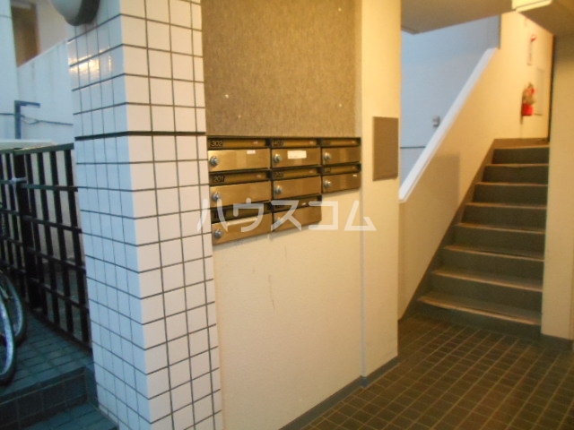 15/24 エントランス