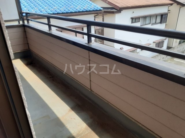 16/27 バルコニー