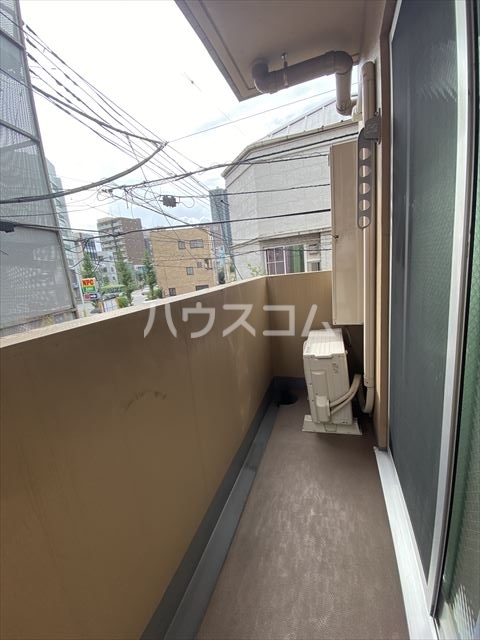 15/28 バルコニー