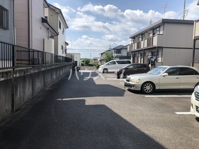 26/30 駐車場