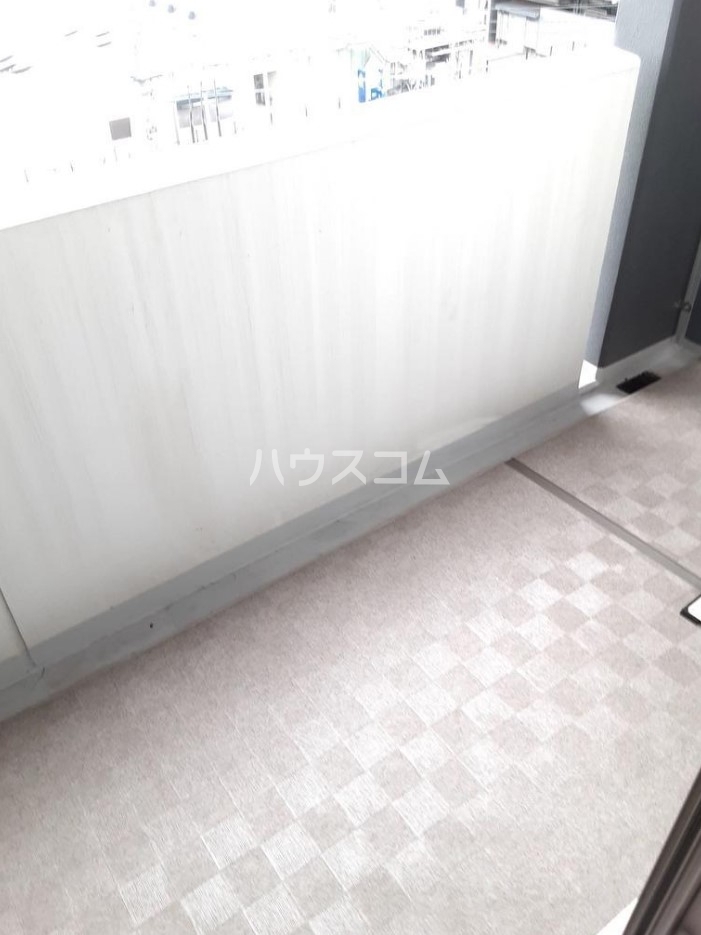 17/25 バルコニー