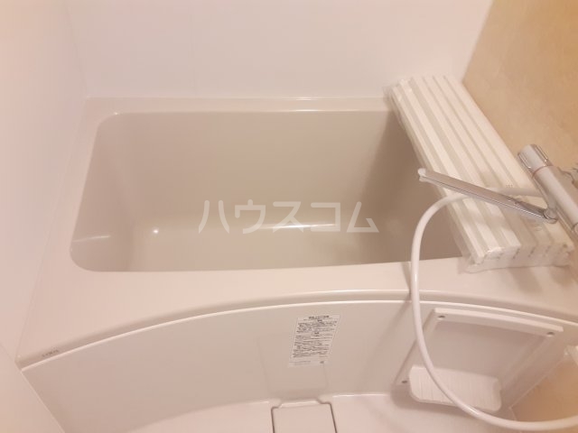 14/30 浴室